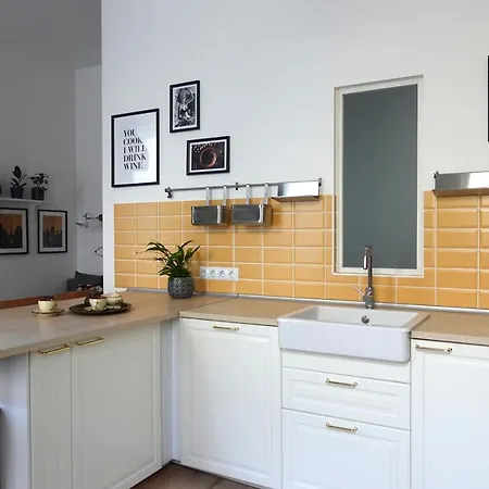 Apartment Bpr Pastellion Art In Buda